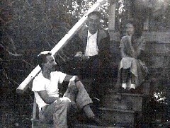 Gordon Bennett; Alice Bennett